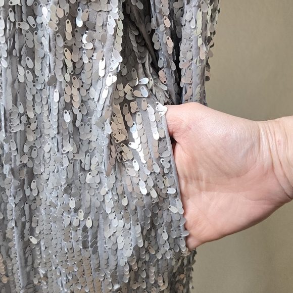 Silver coat - Picture 3 of 5